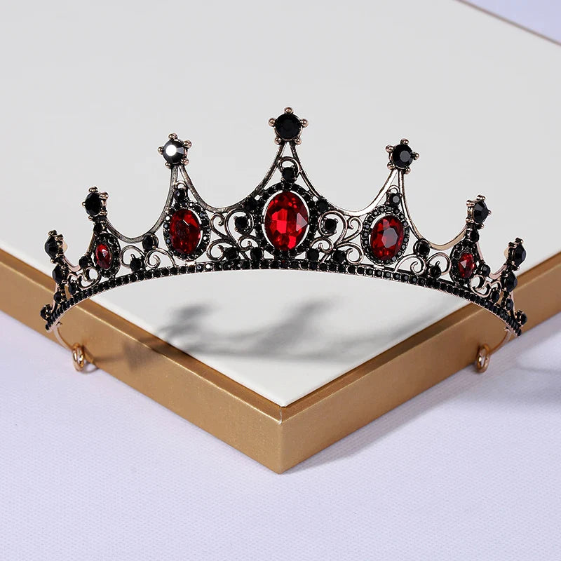 Gothic Style Tiara – Gothic Mist
