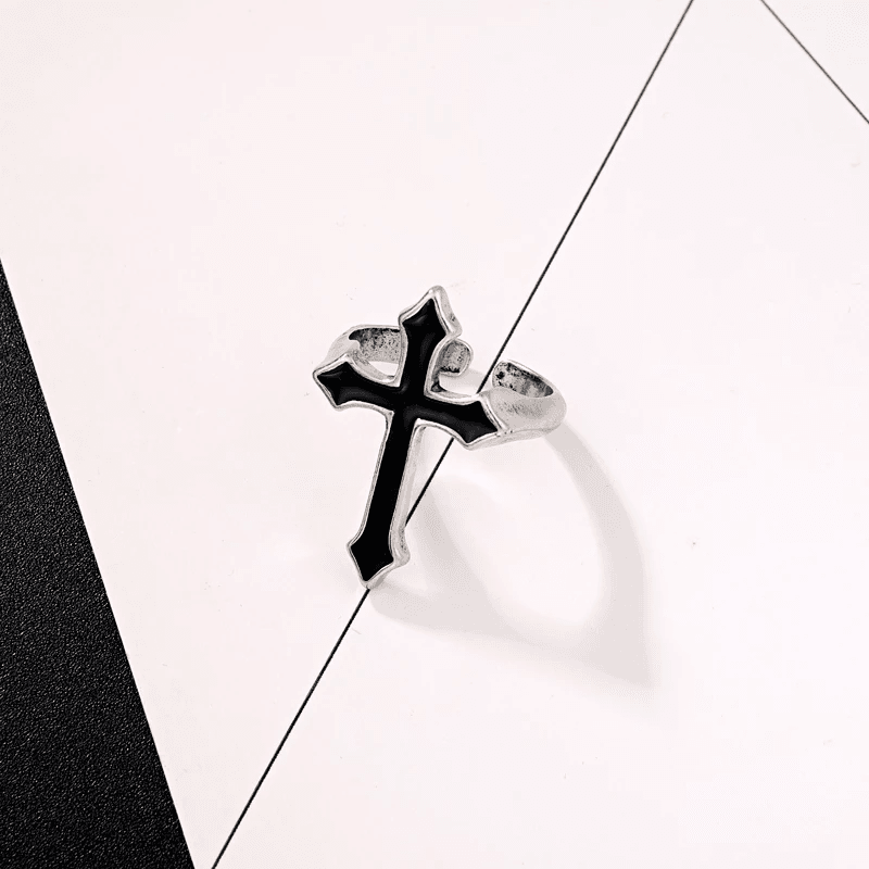 CROSS RING